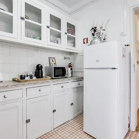 Gorgeous 1 Bed In Lovely Graca * Lisboa